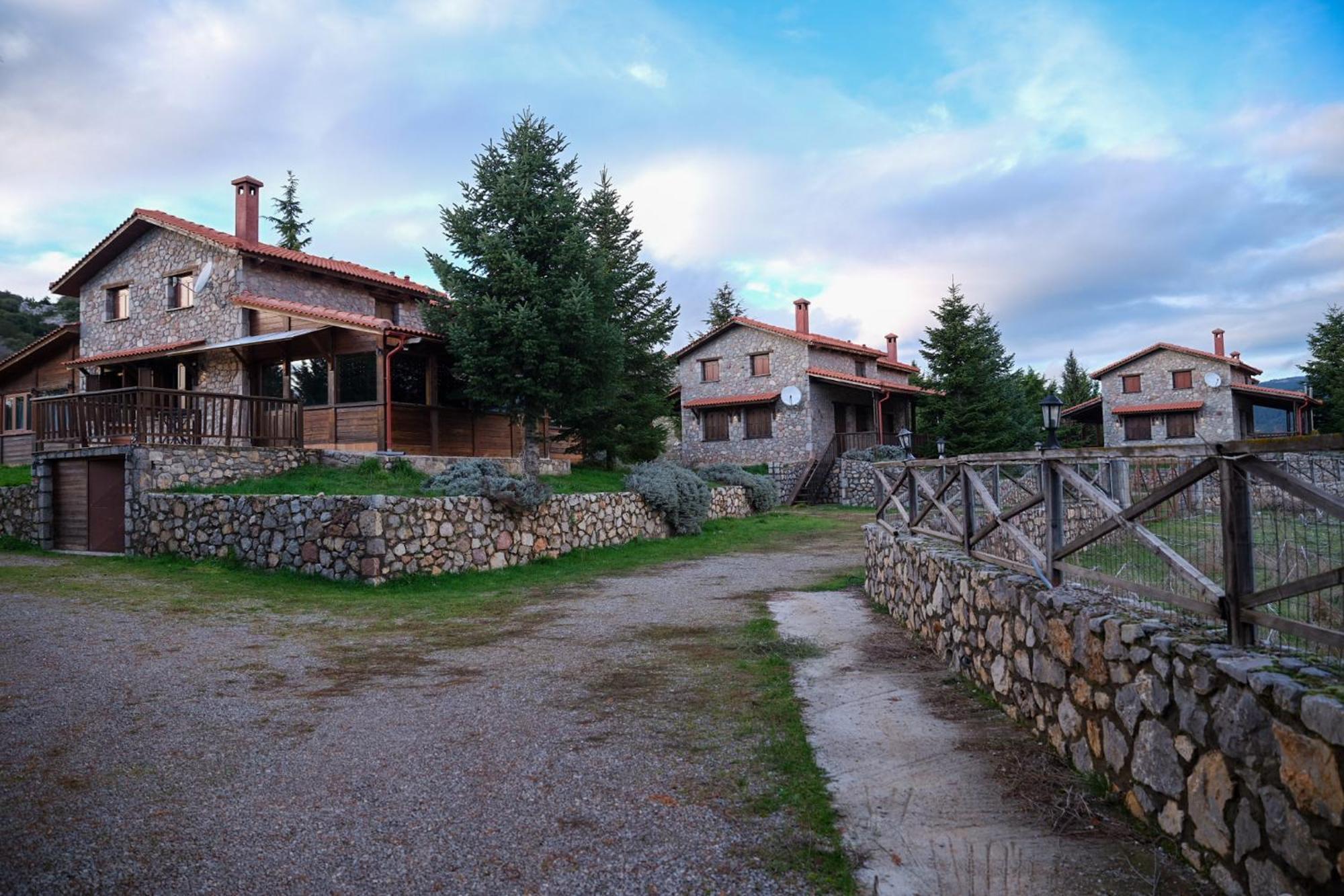 Mont Valley Boutique Chalets Арахова Экстерьер фото