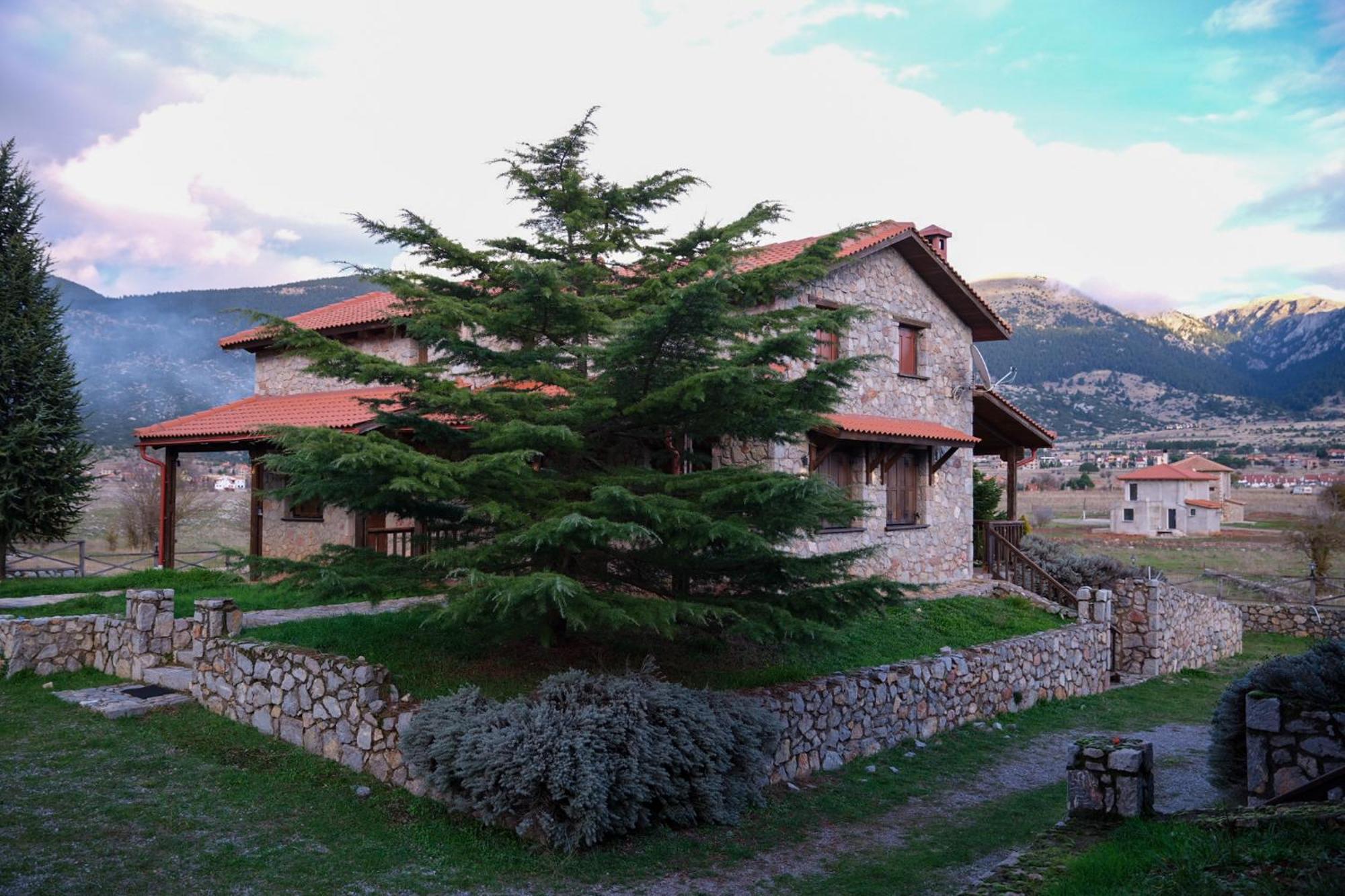 Mont Valley Boutique Chalets Арахова Экстерьер фото
