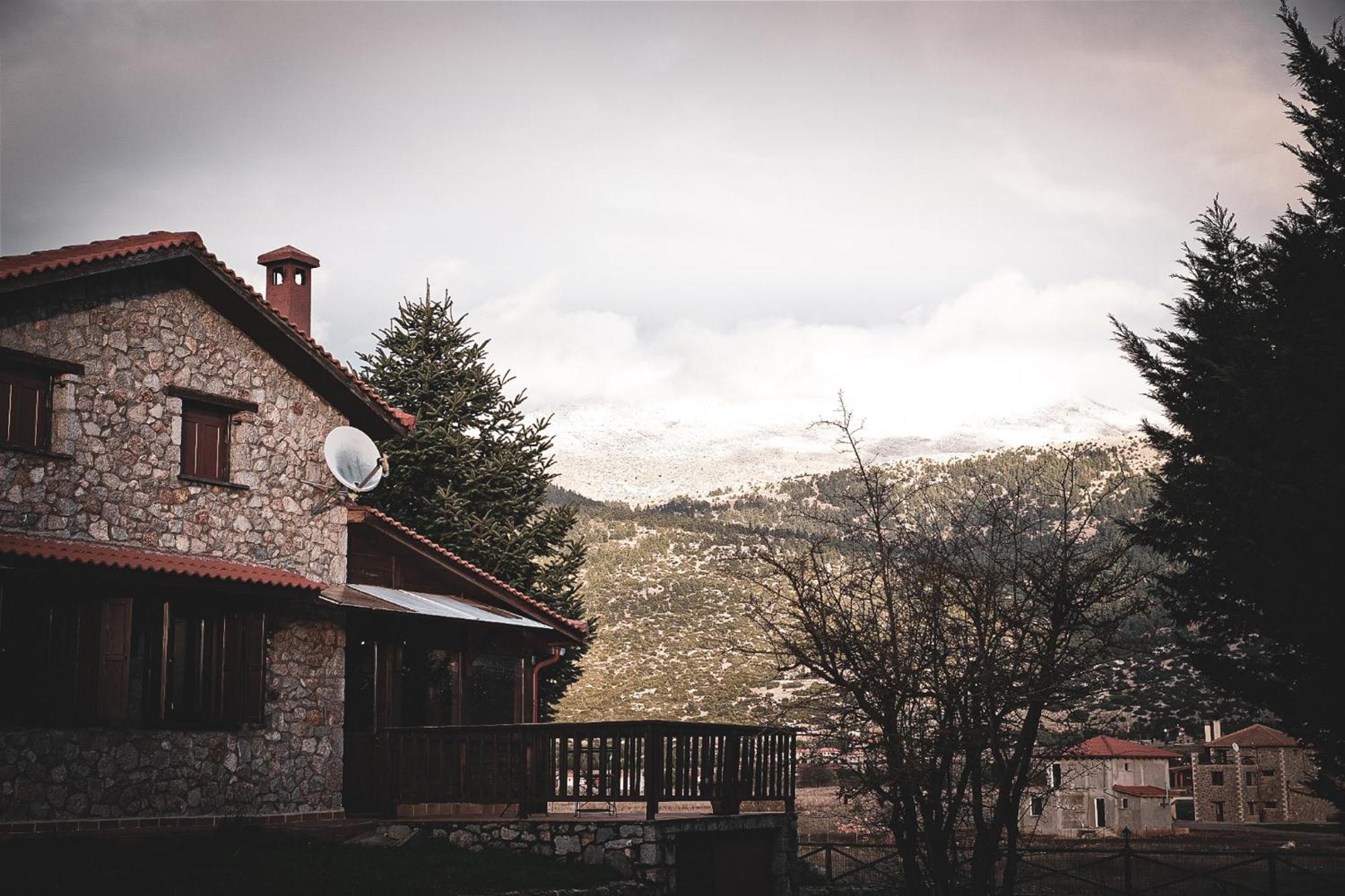 Mont Valley Boutique Chalets Арахова Экстерьер фото